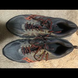 Saucony Trail Shoes Size 13